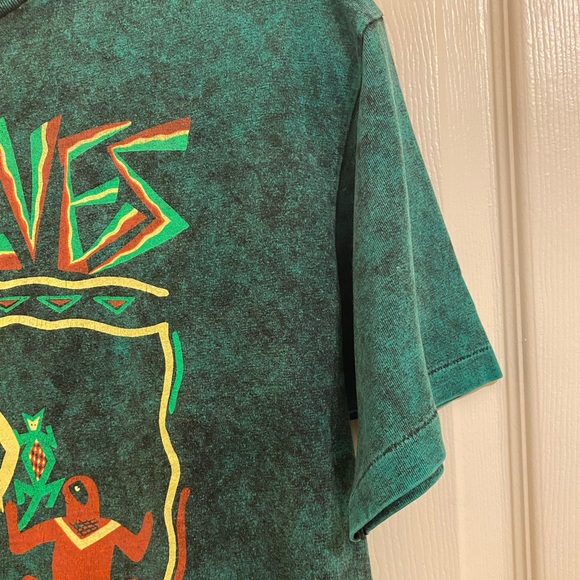 ❌SOLD❌Vintage 90s The Native’s Are Restless Hawaii Indie Mineral Washed Tee - Picture 8 of 8